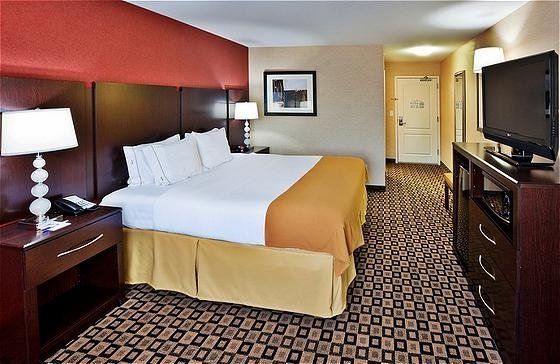 קרופורדסוויל Rodeway Inn Conference Center חדר תמונה