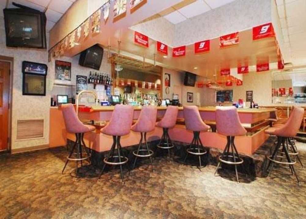 קרופורדסוויל Rodeway Inn Conference Center מראה חיצוני תמונה